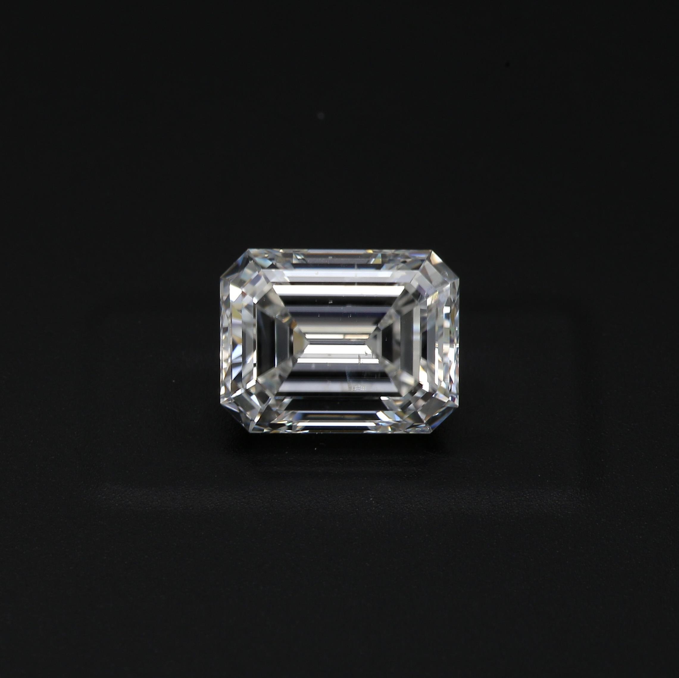2.01 ct. Diamond E SI2 None GIA
