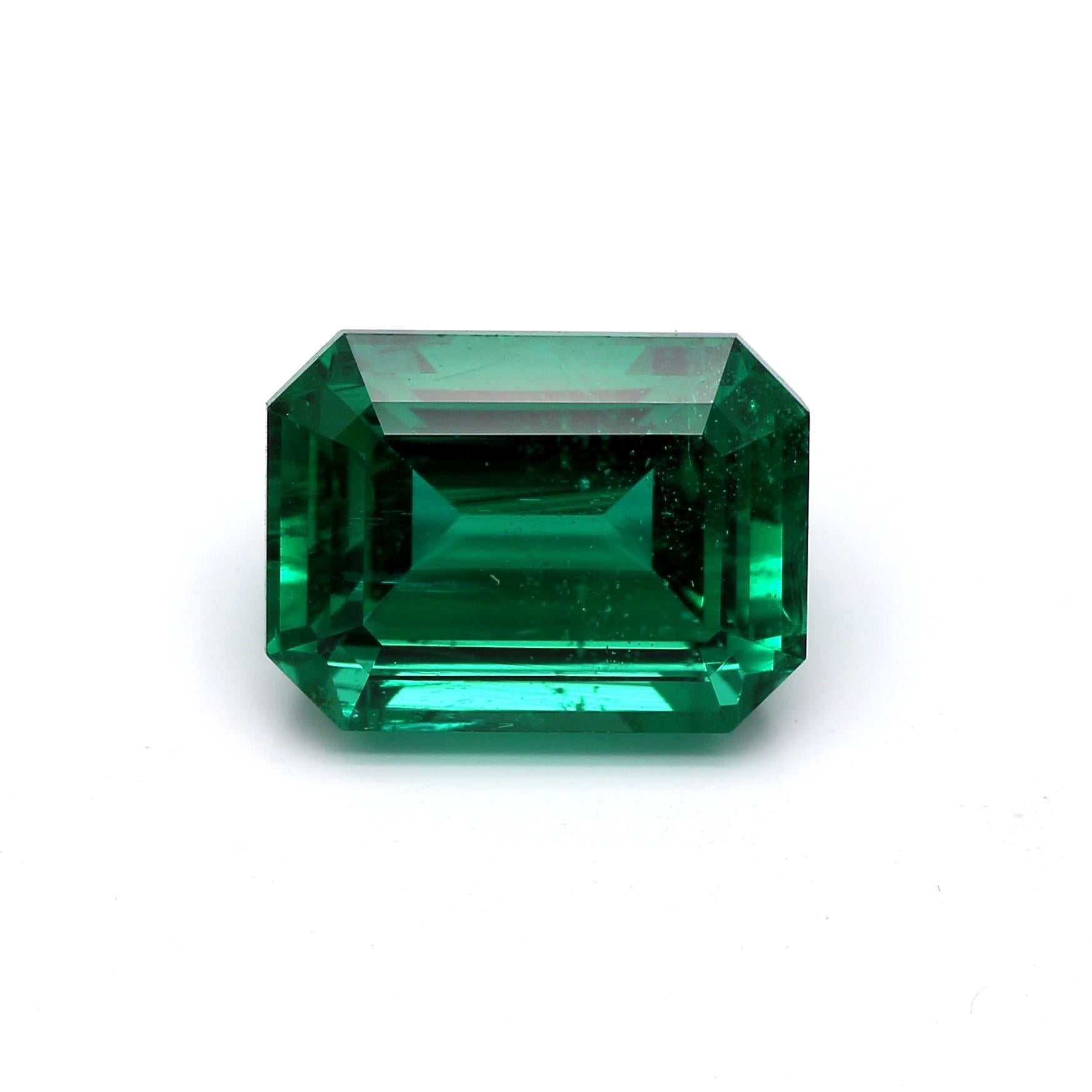 3.08 ct. Emerald AGL Minor