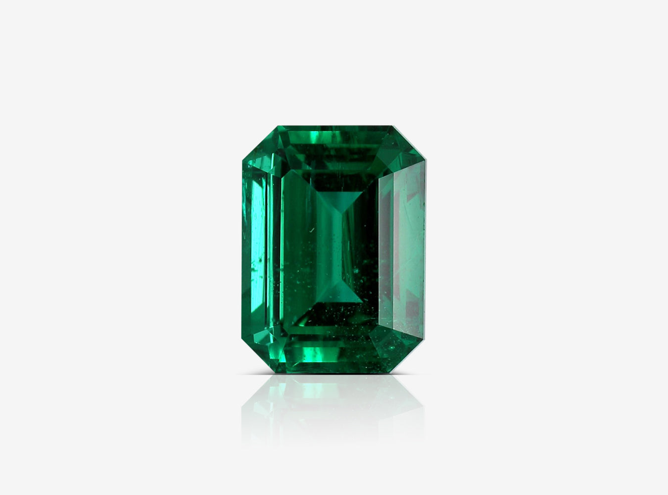 3.08 ct. Emerald AGL Minor