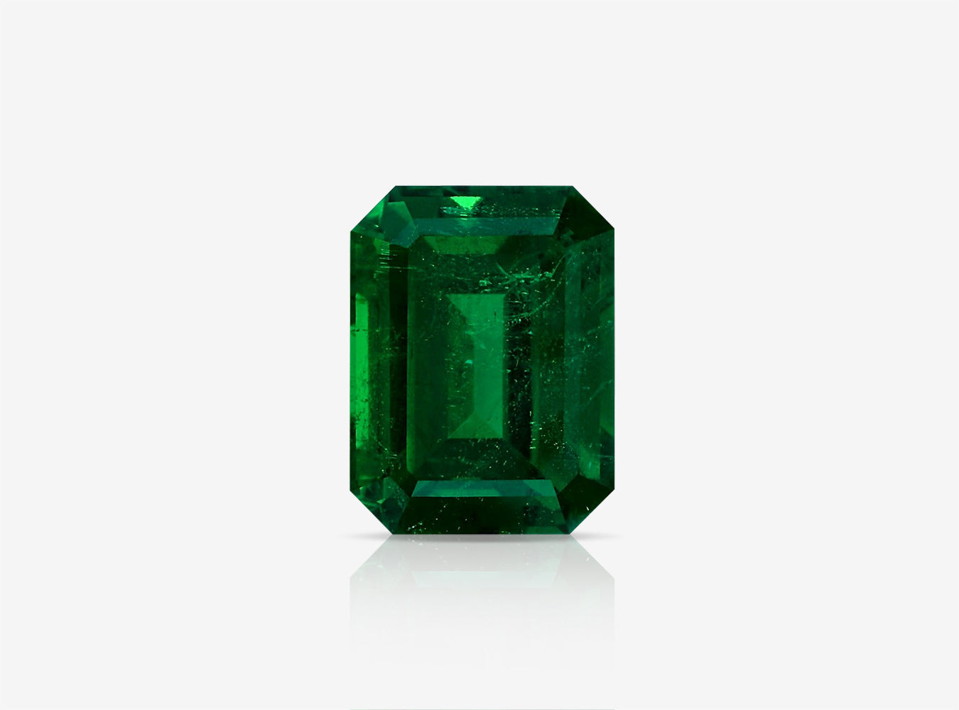 4.39 ct. Emerald AGL Minor
