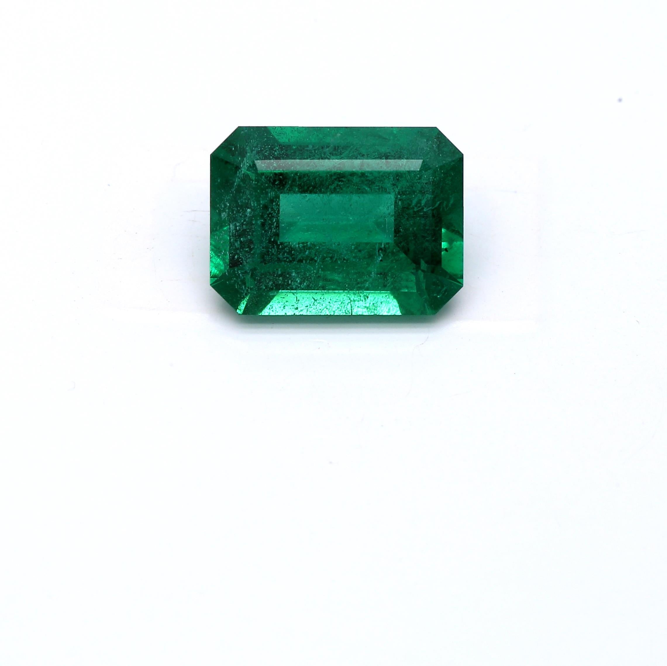 2.32 ct. Emerald AGL Insignificant to Minor
