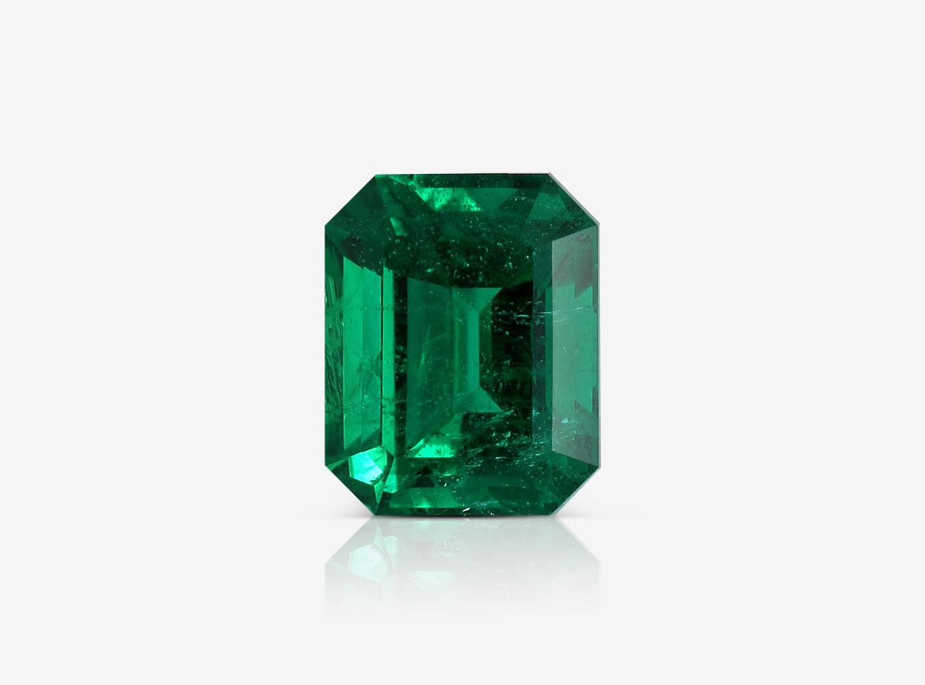 2.88 ct. Emerald AGL Minor