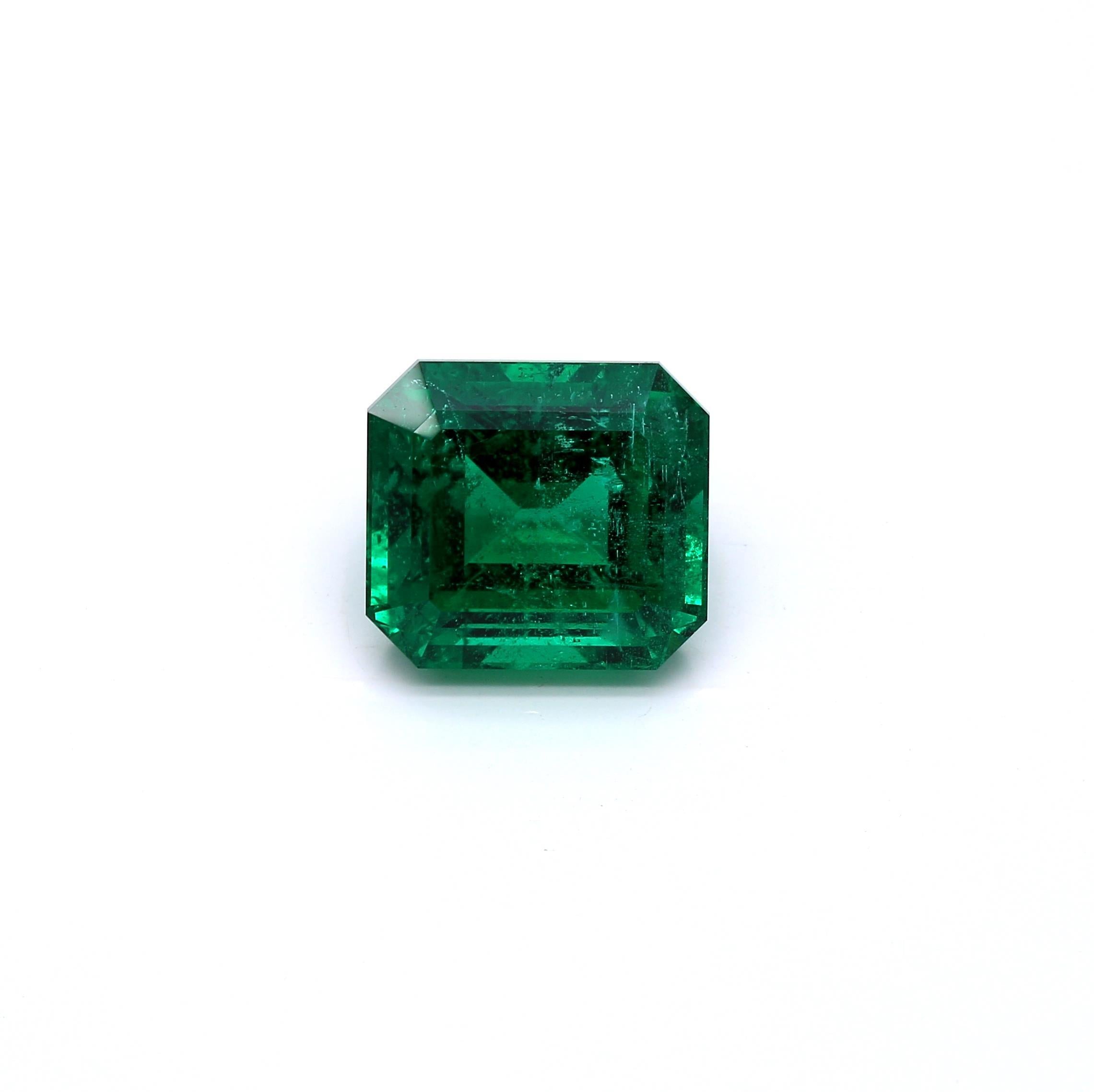 7.66 ct. Emerald GRS Insignificant