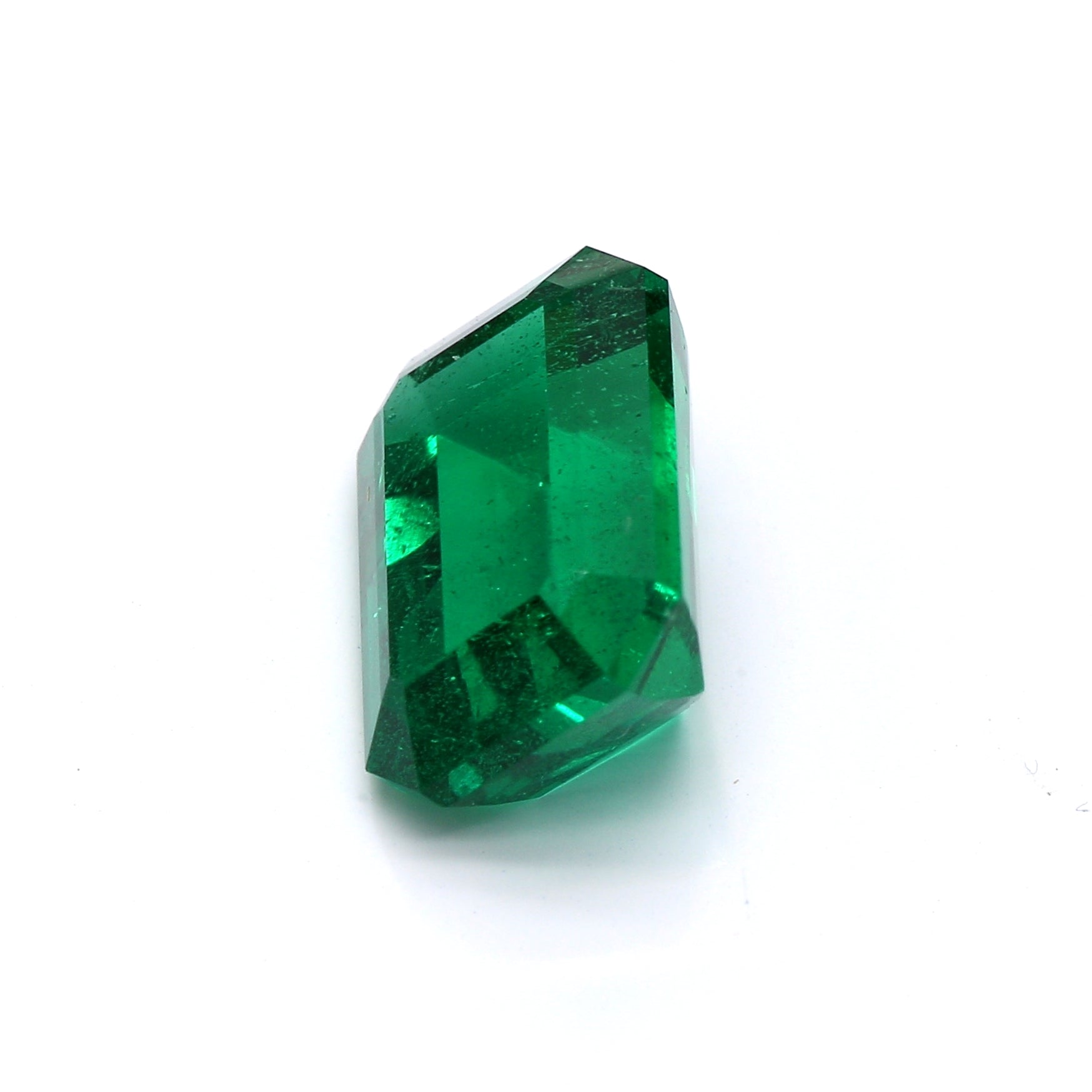 3.32 ct. Emerald GRS Insignificant