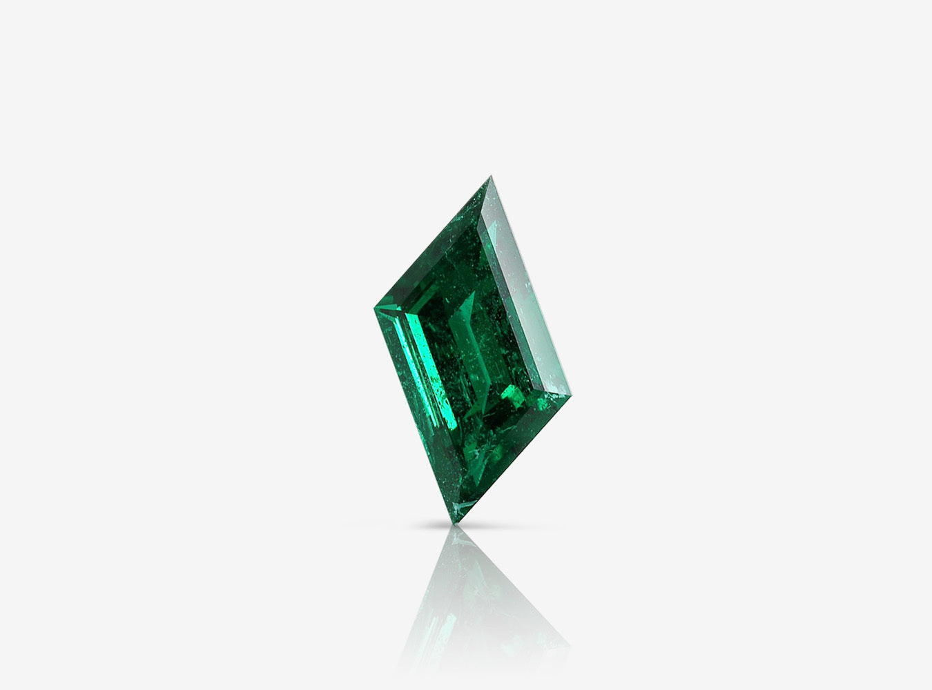 6.65 ct. Emerald AGL No Oil