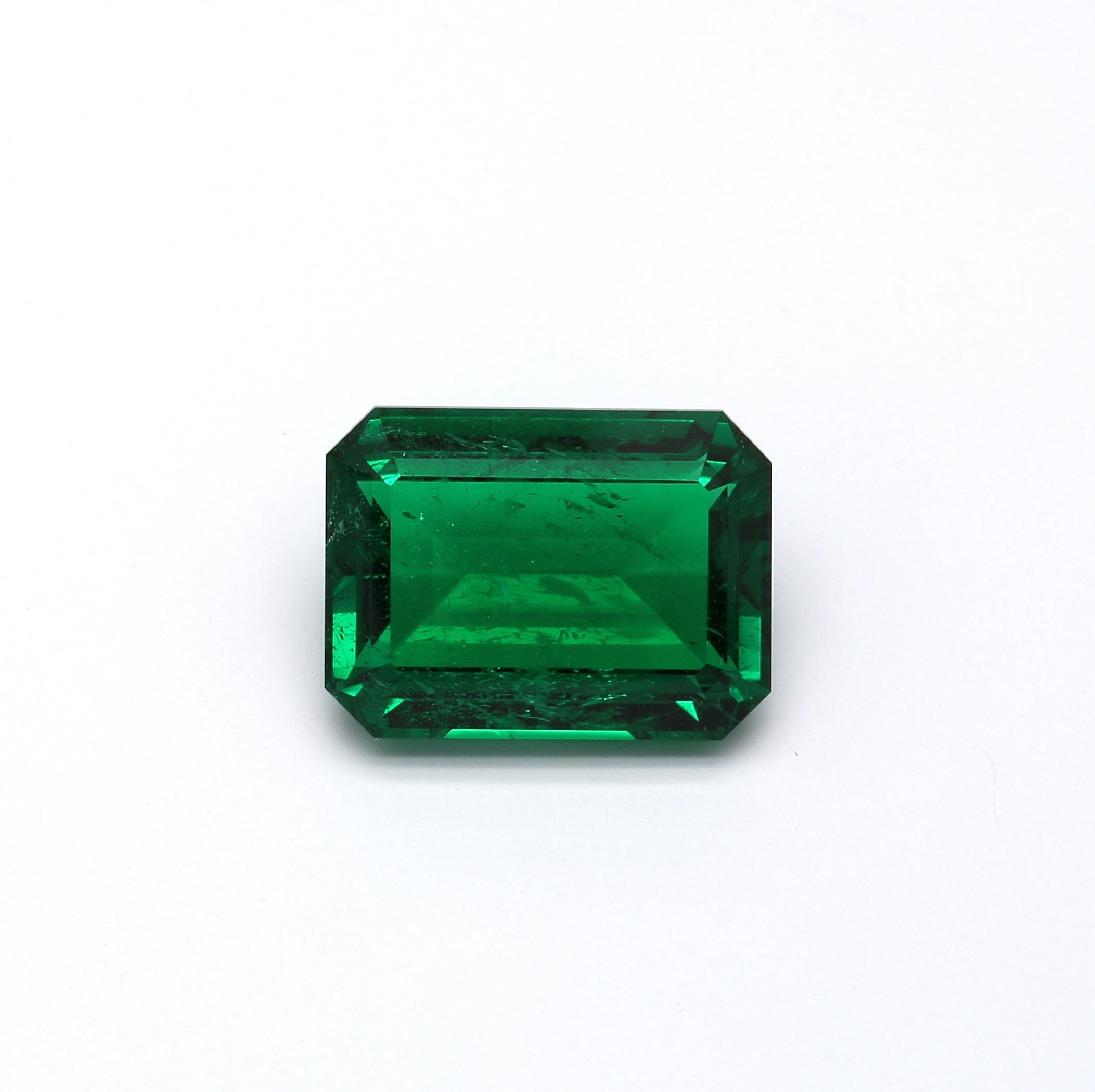 5.42 ct. Emerald GRS Insignificant