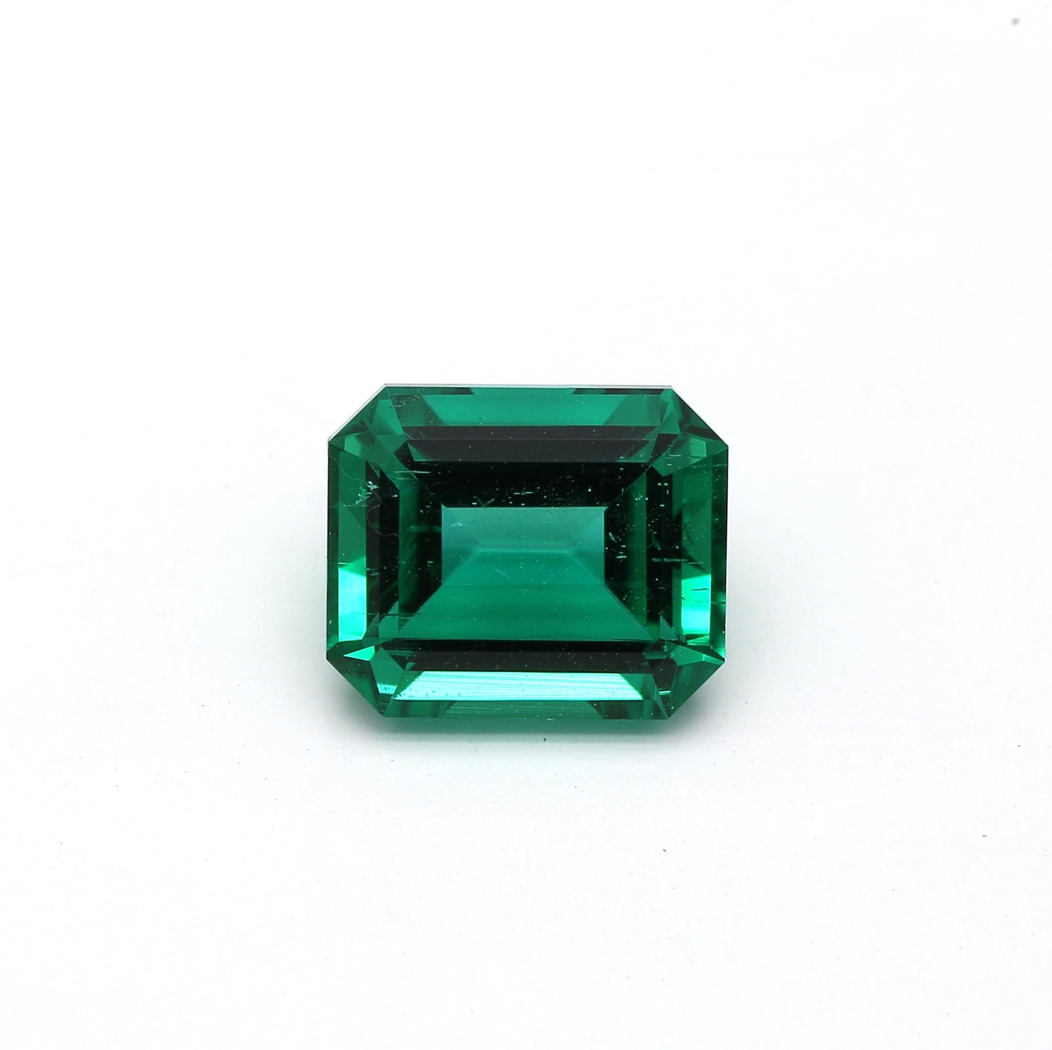 2.03 ct. Emerald GRS Insignificant