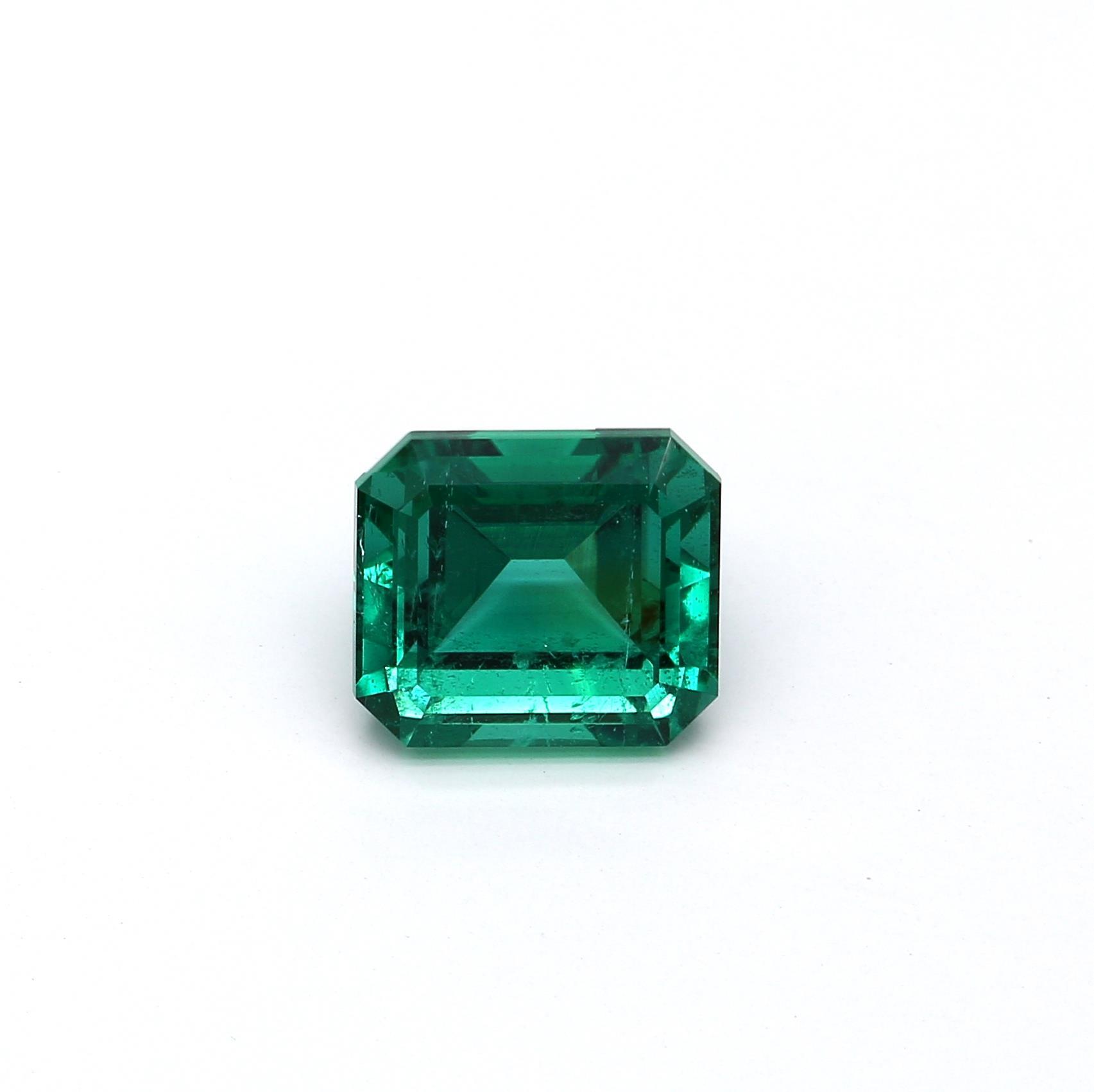 3.12 ct. Emerald AGL No Oil