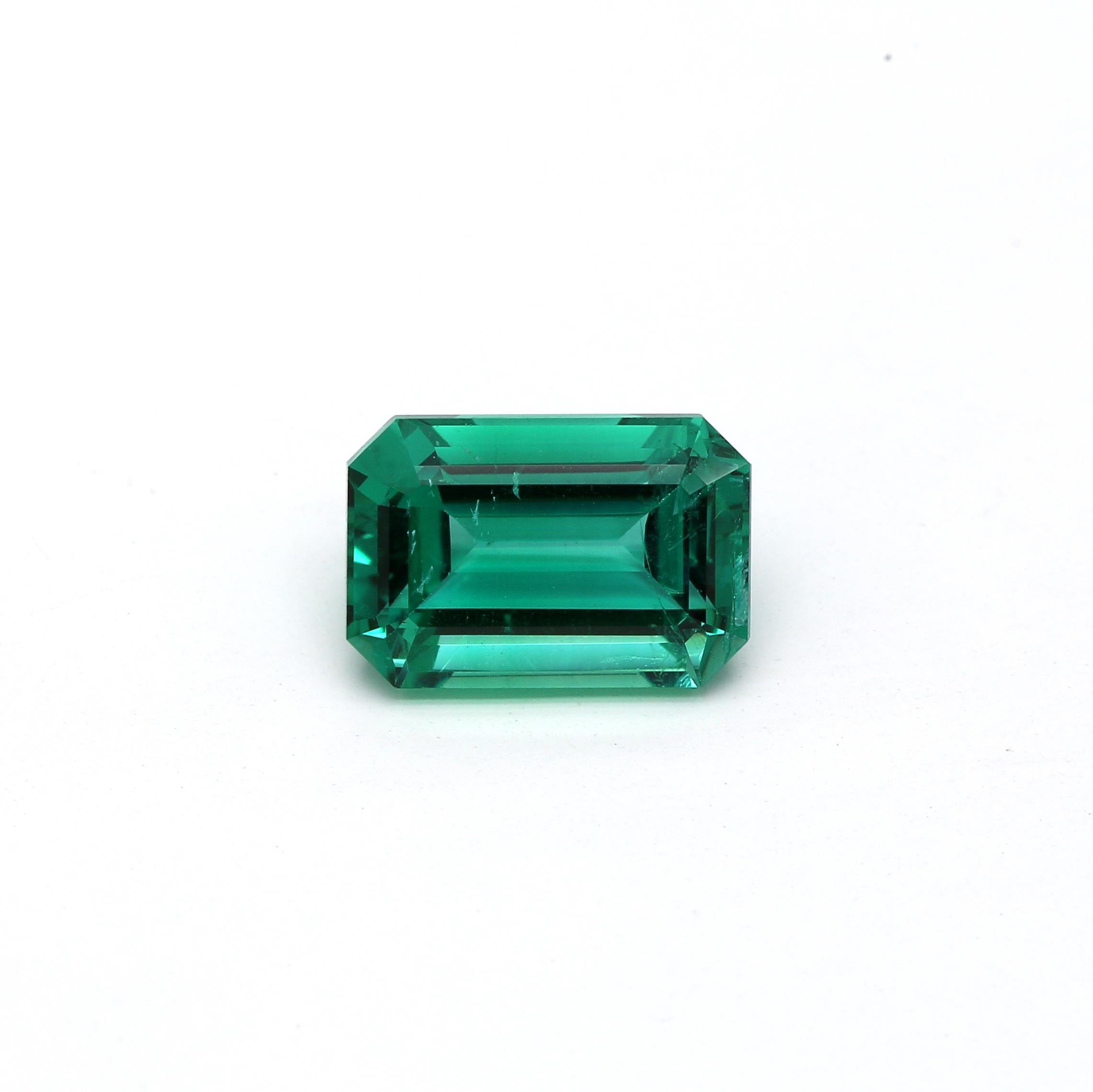 1.74 ct. Emerald AGL No Oil