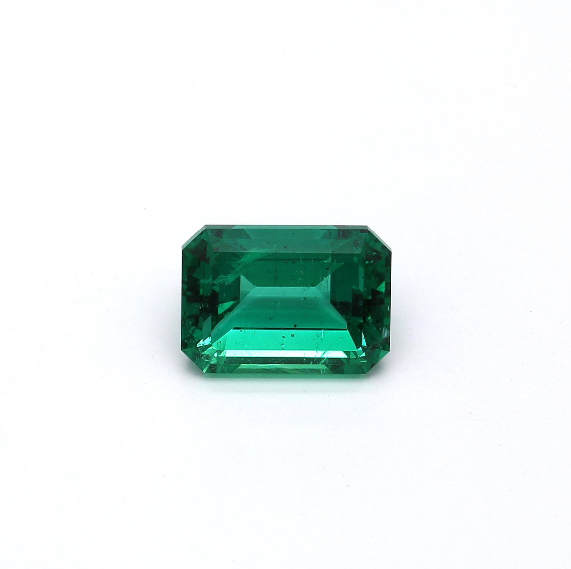 3.69 ct. Emerald GRS Insignificant