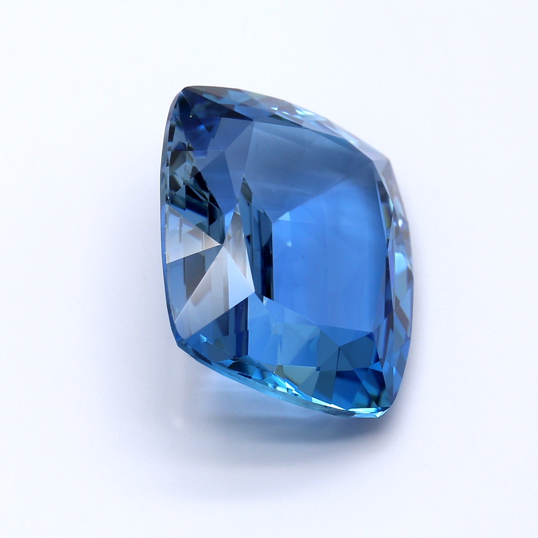19.85ct CU Blue GRS