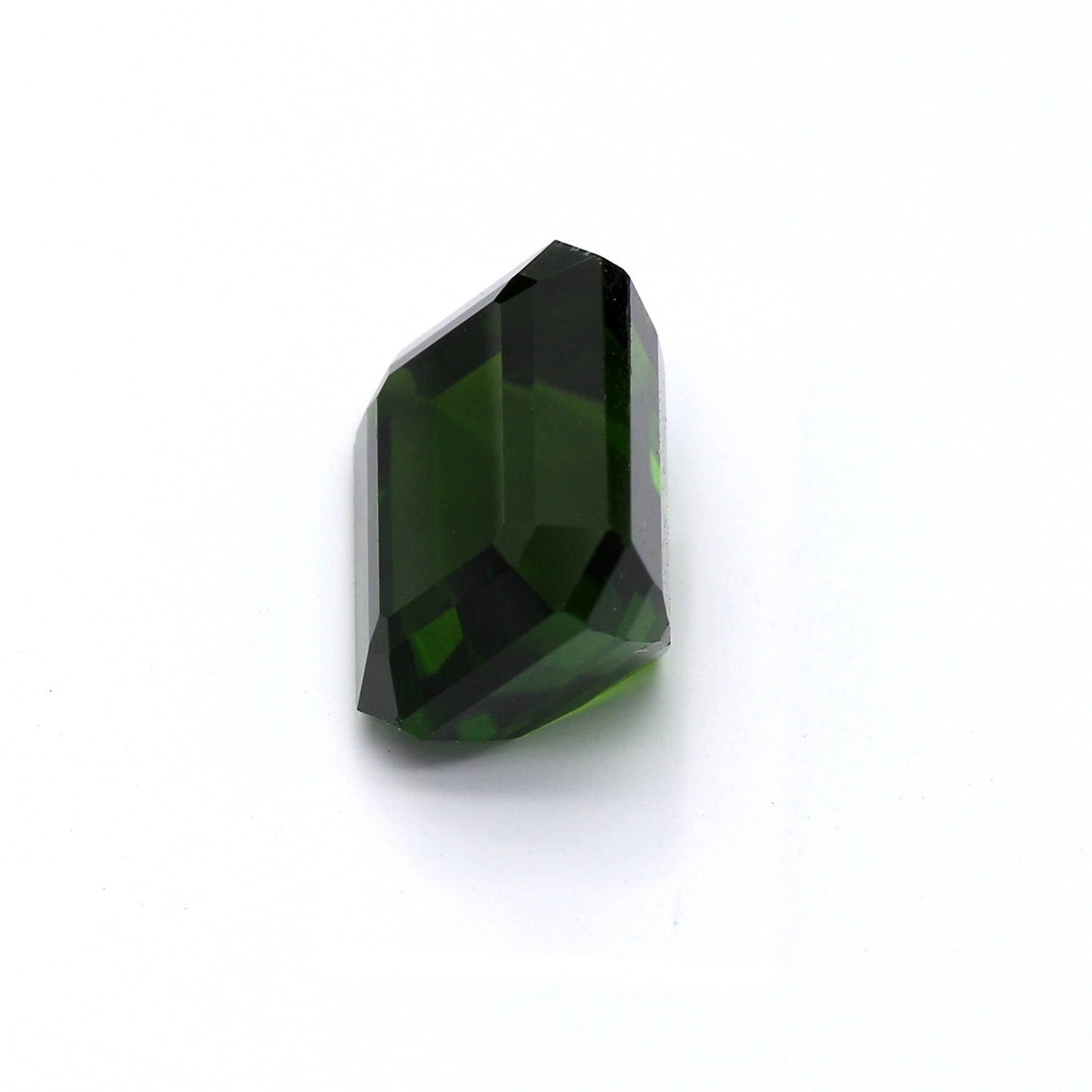 3.13ct EM Green GWLAB