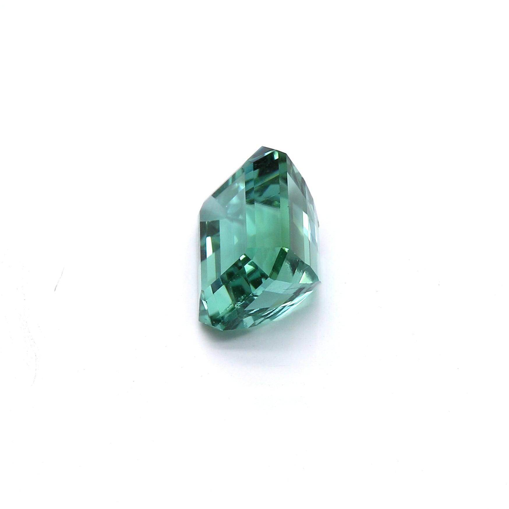 5.04ct EM Green GWLAB