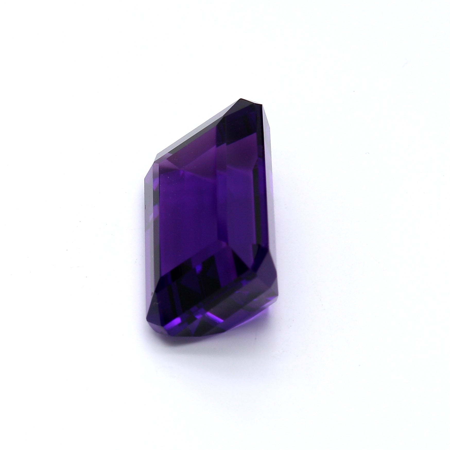 10.73ct EM Violet EGL