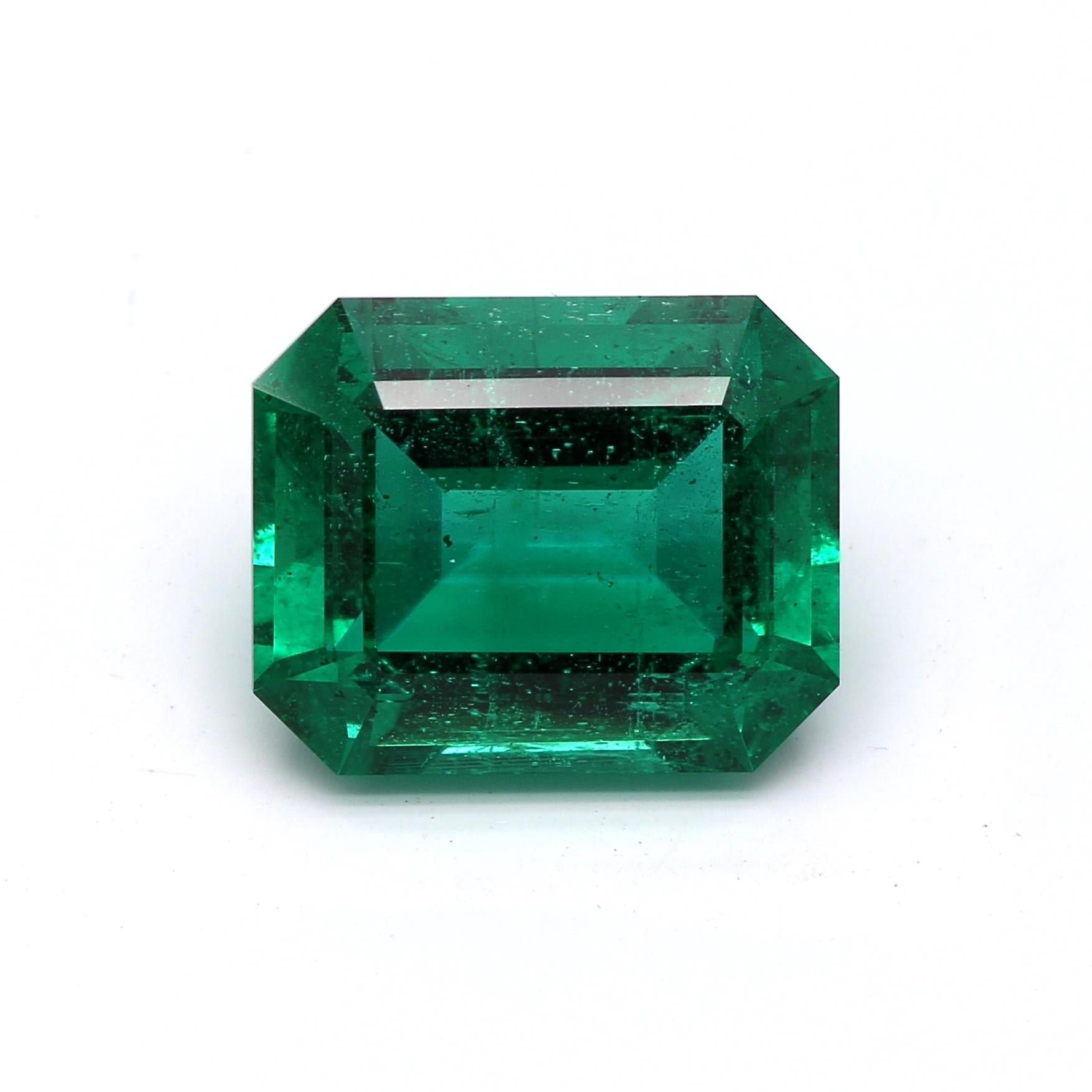 3.91ct EM AGL