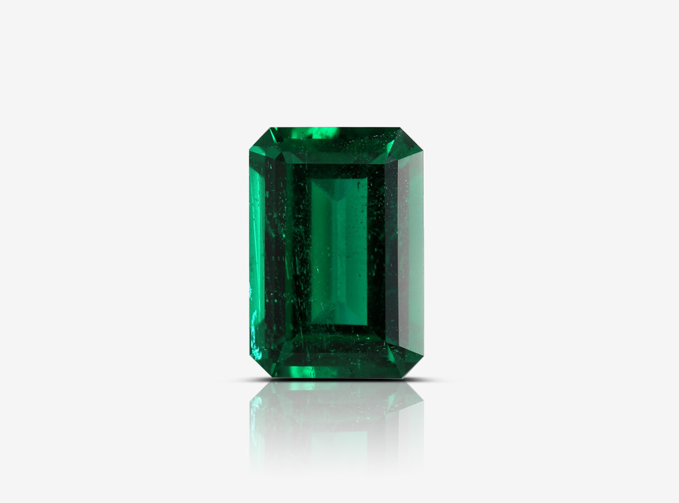 3.81ct EM AGL