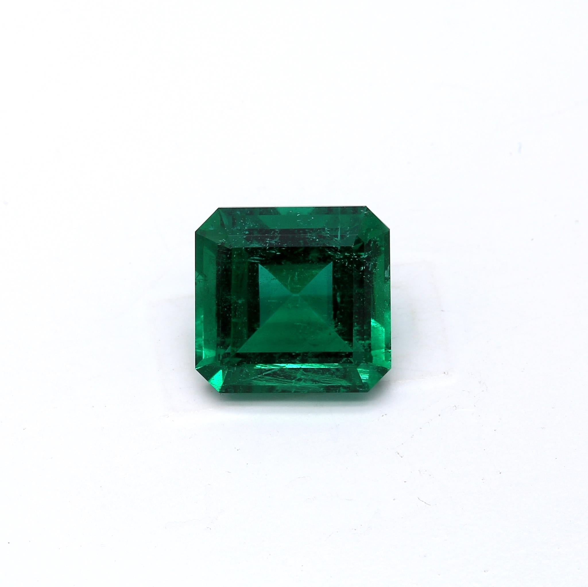 5.79ct EM AGL