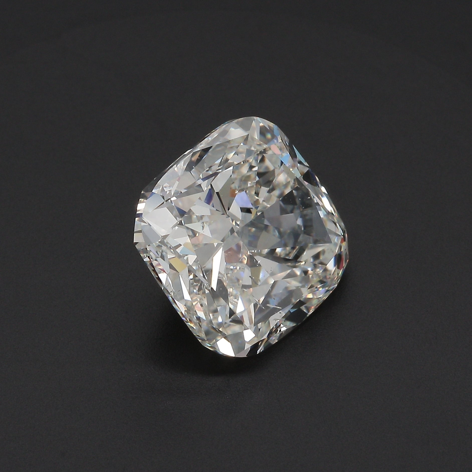 9.19ct CU J SI1 GIA
