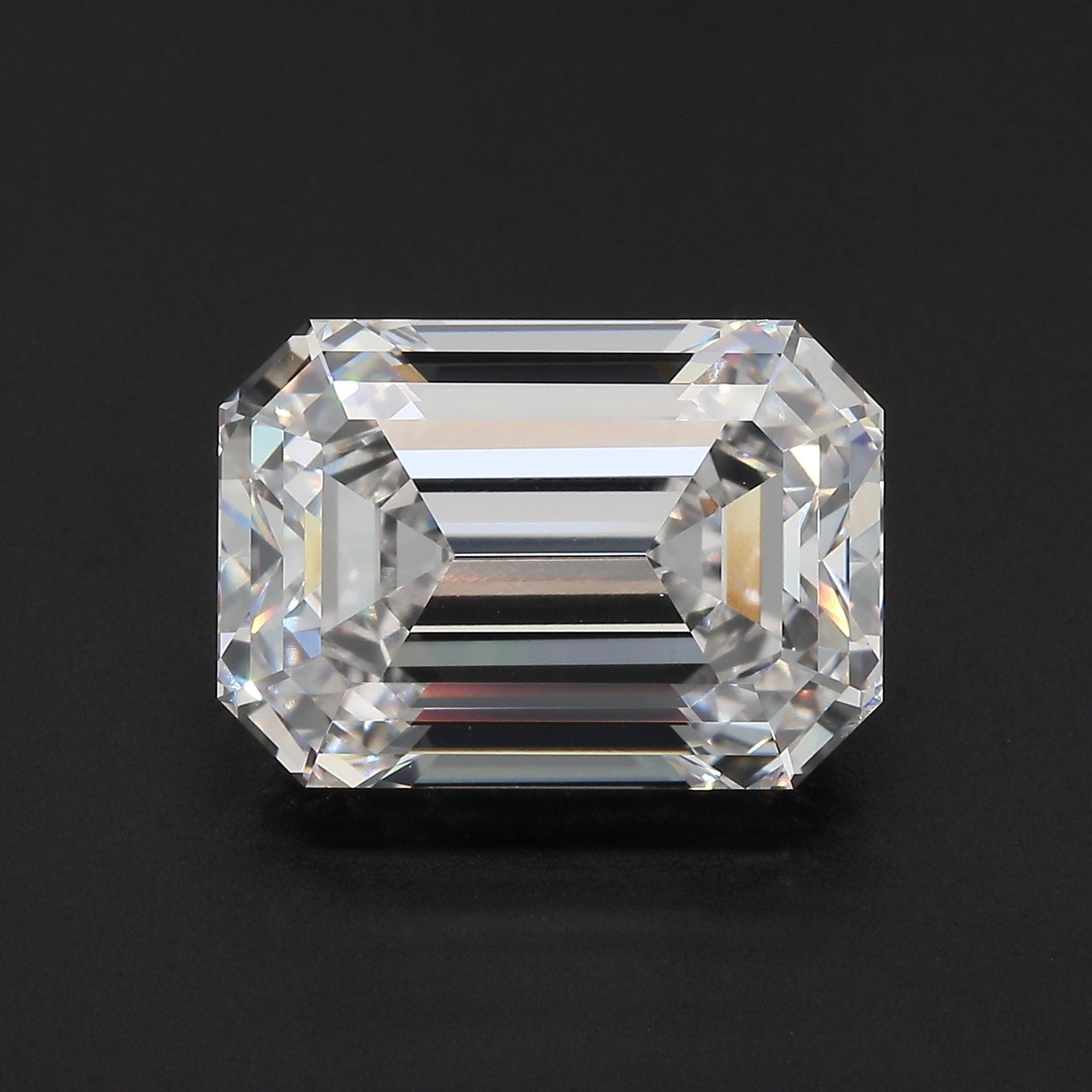 10.11ct EM G VS2 GIA