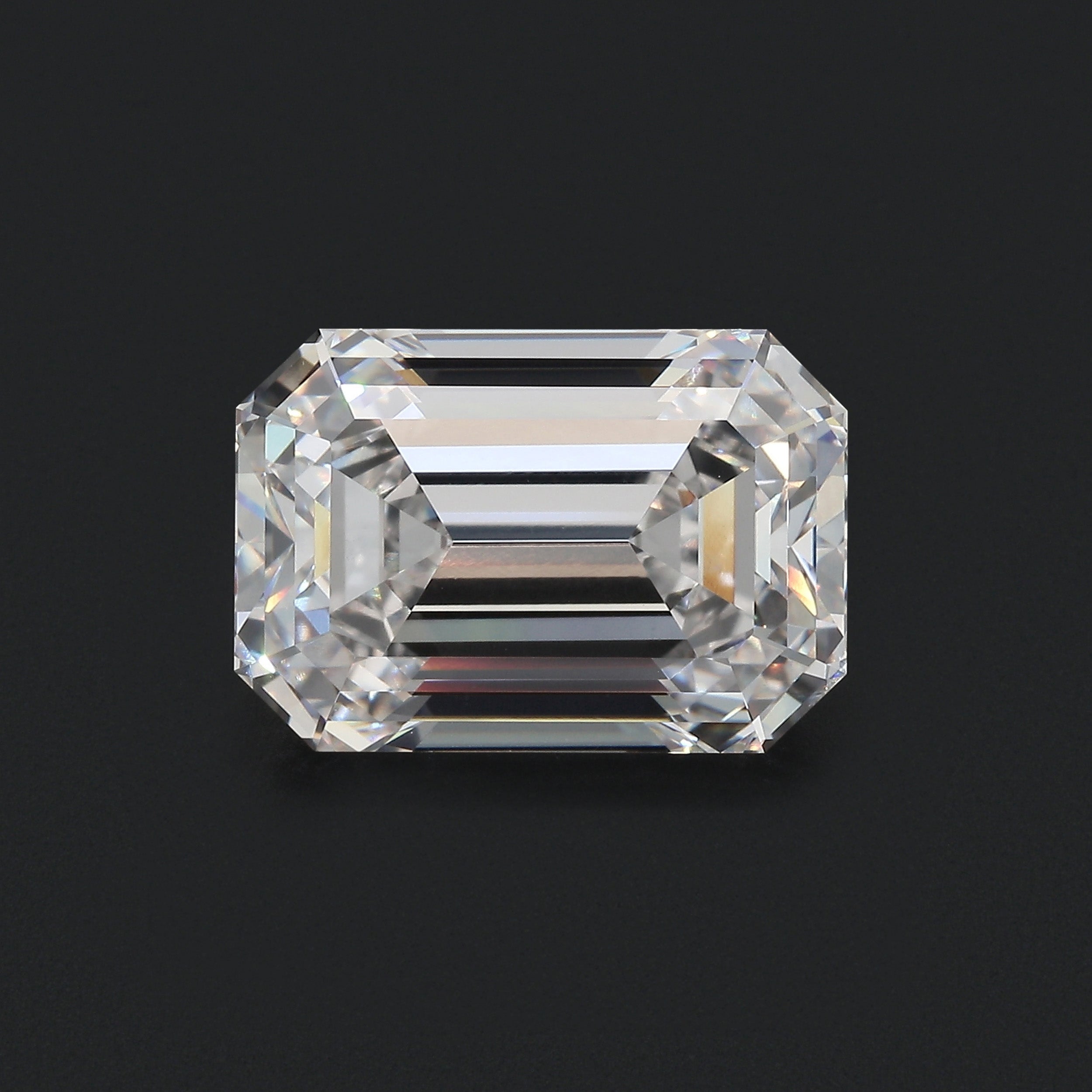 10.11ct EM G VS2 GIA