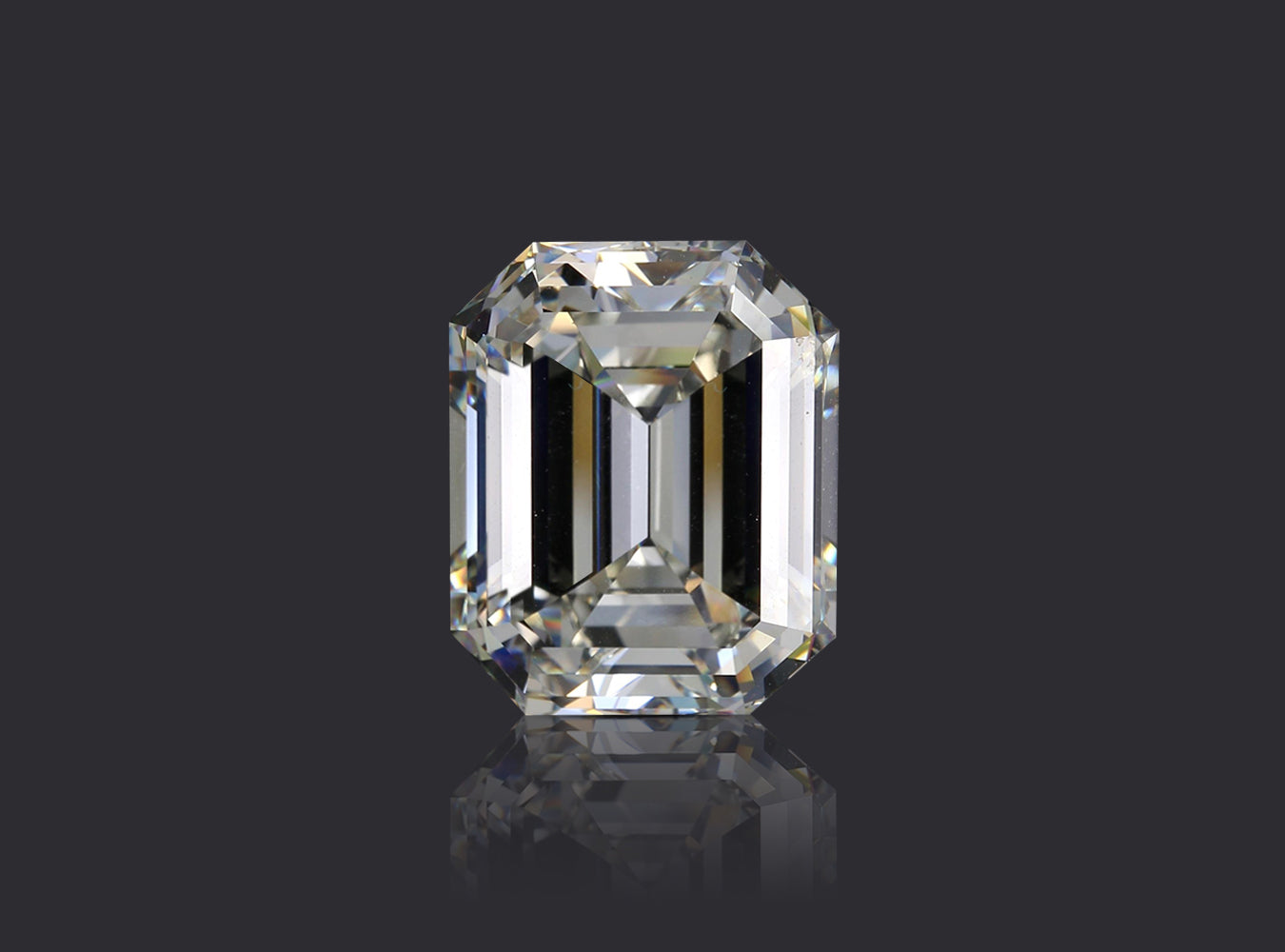 24.23ct EM K VS2 GIA