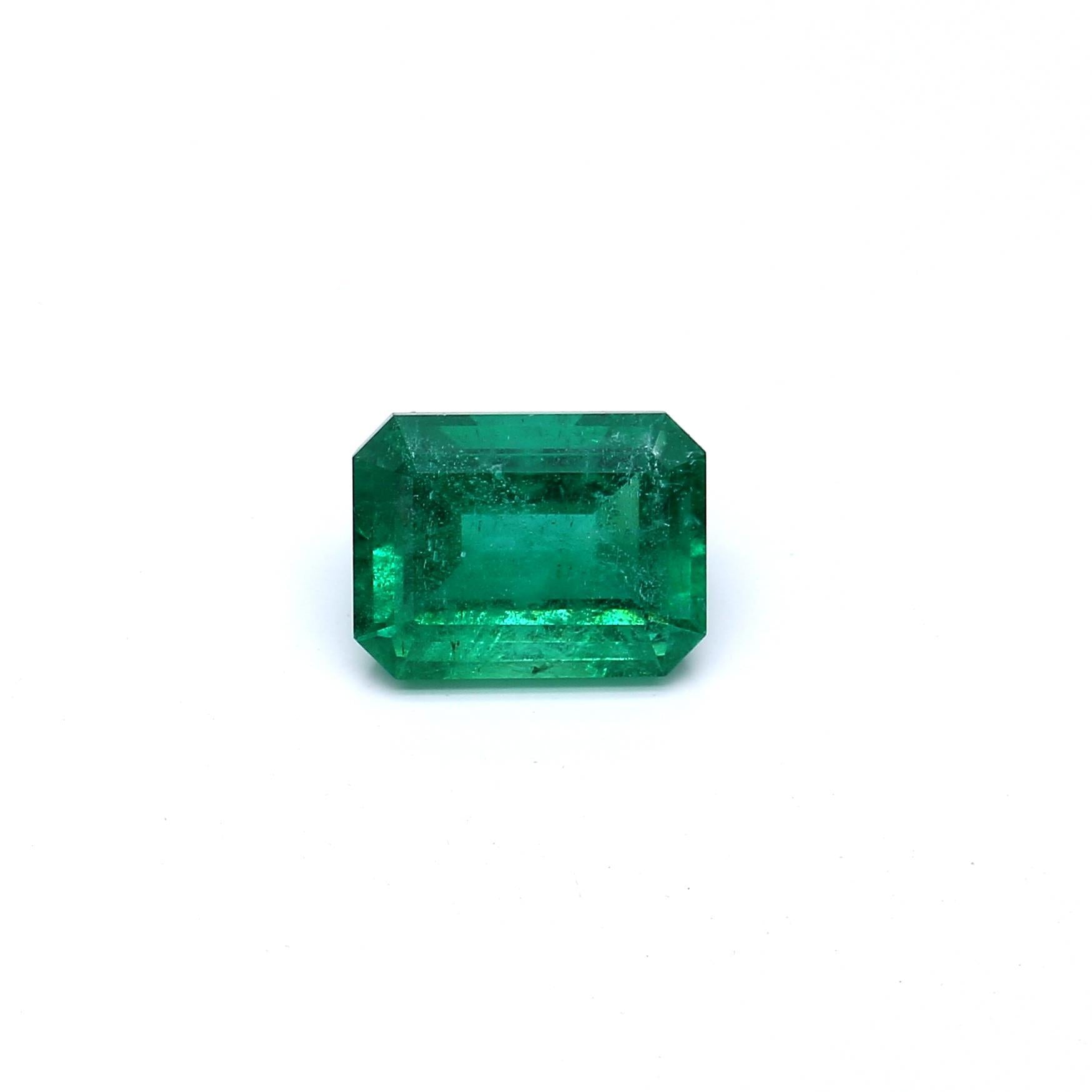 2.81 ct. Emerald AGL Minor
