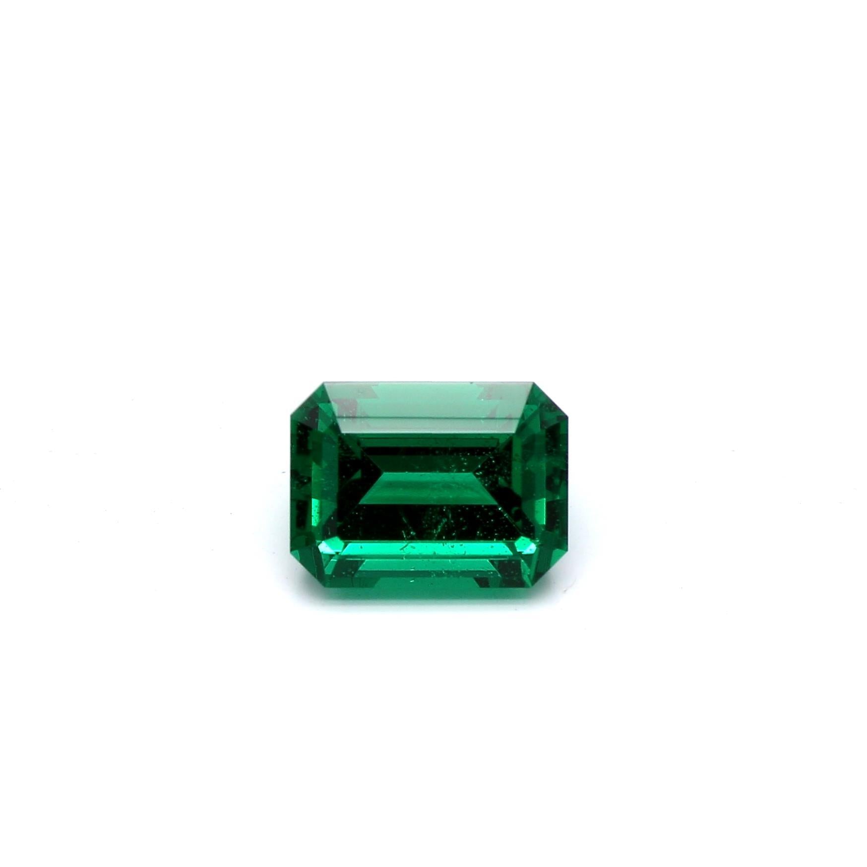 0.89 ct. Emerald AGL Insignificant to Minor