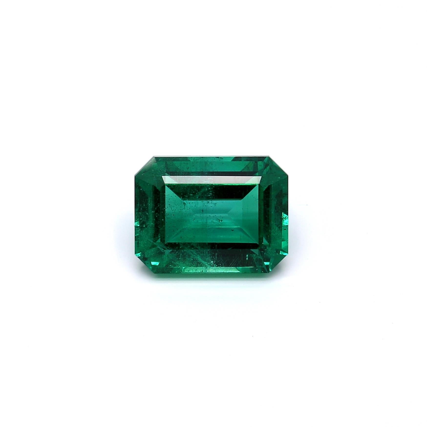 4.01 ct. Emerald AGL Insignificant
