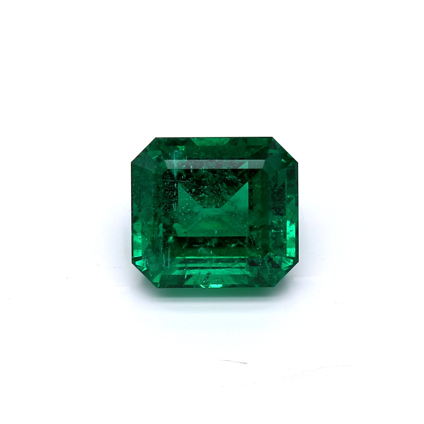 7.66 ct. Emerald GRS Insignificant