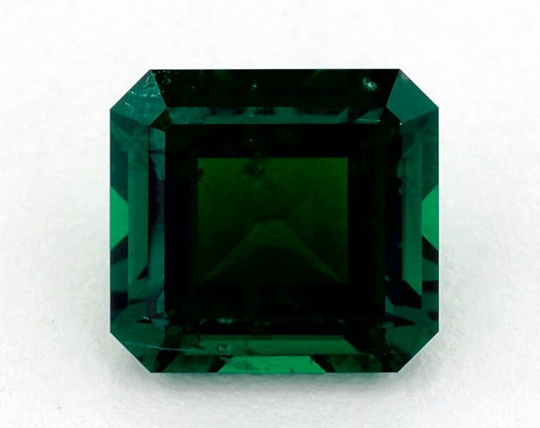 2.19 ct. Emerald AGL No Oil