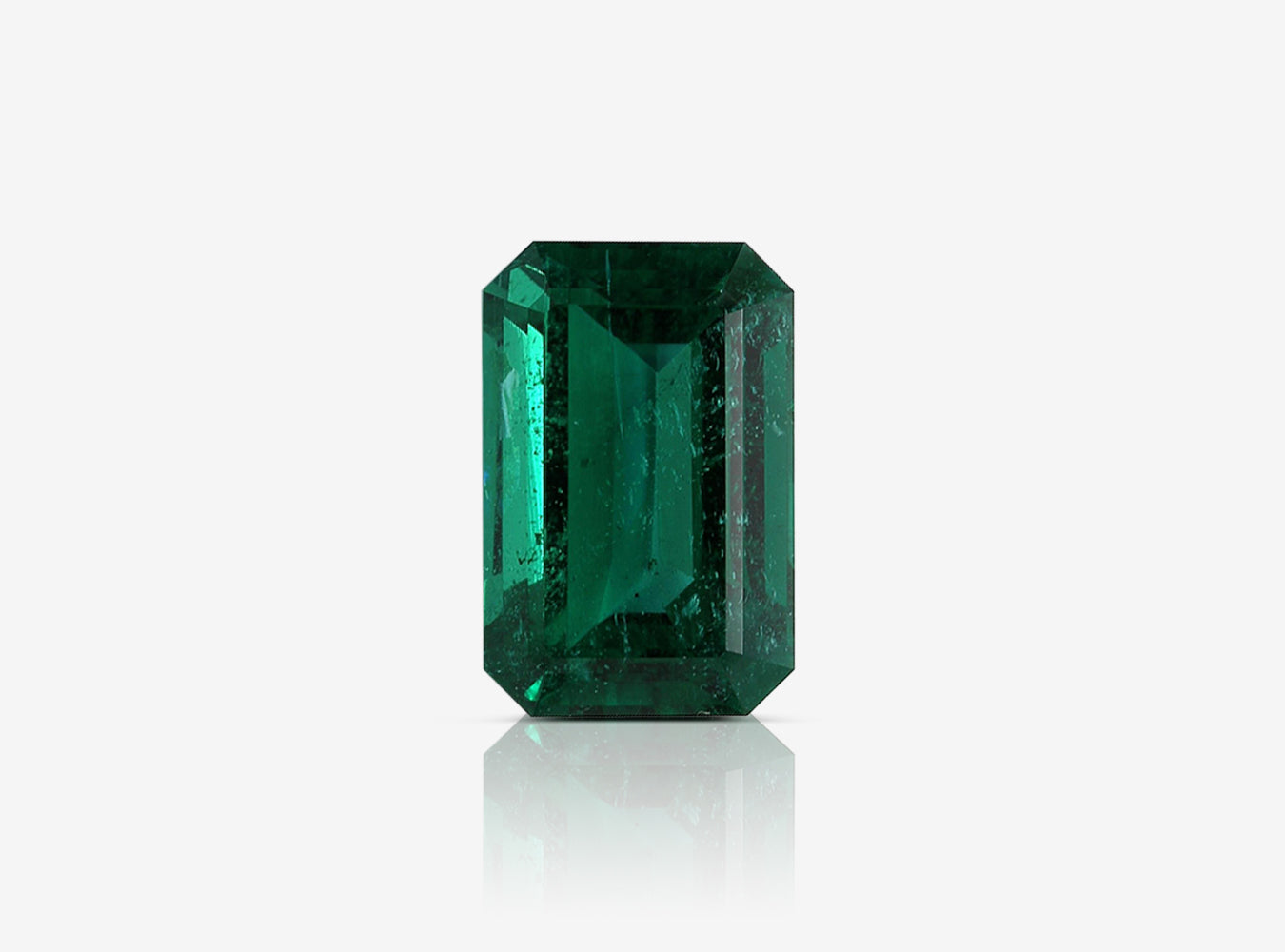 10.23 ct. Emerald AGL Minor