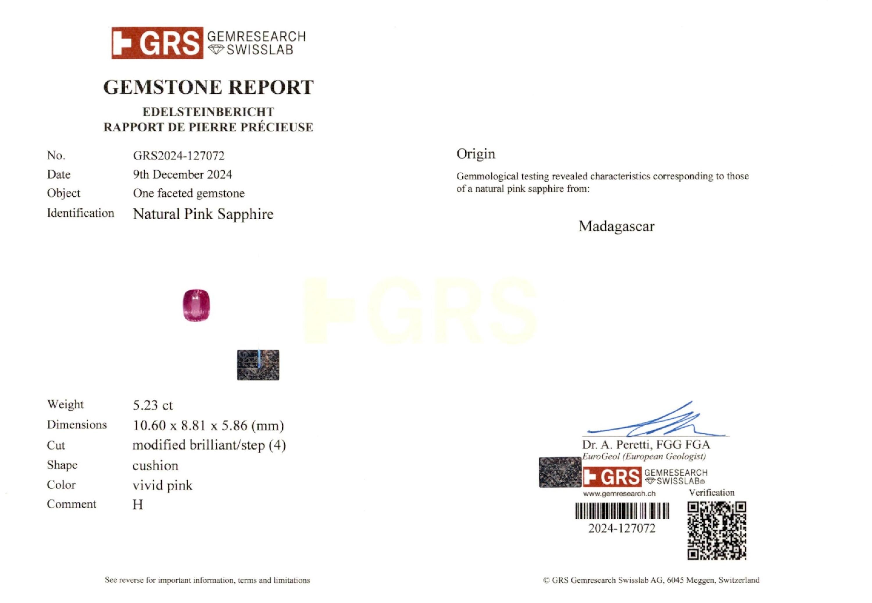 5.23 Sapphire Cushion Modified GRS