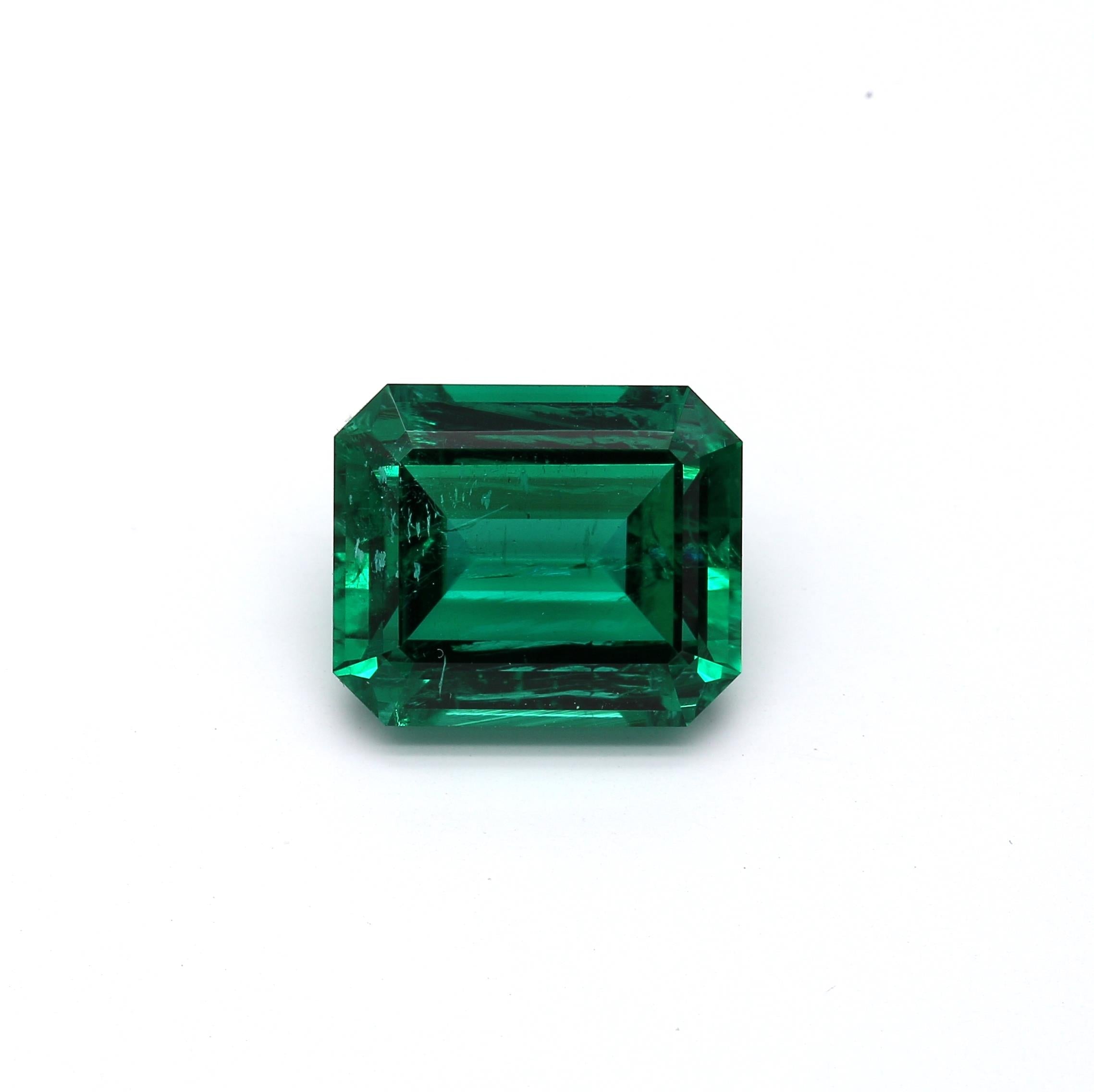 8.35ct EM AGL