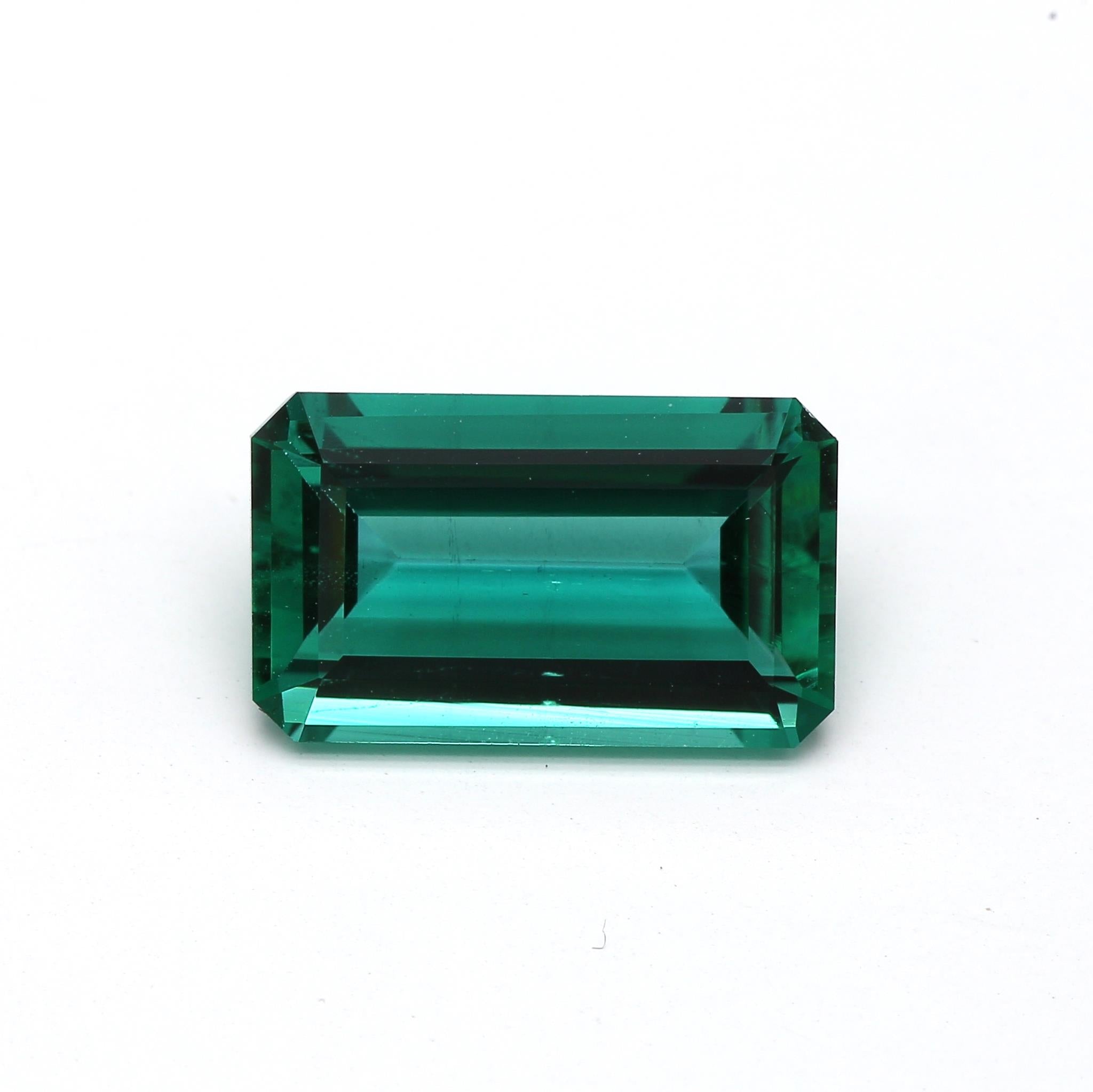 2.63ct EM AGL
