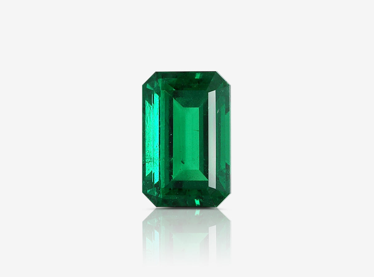 4.39ct EM GRS