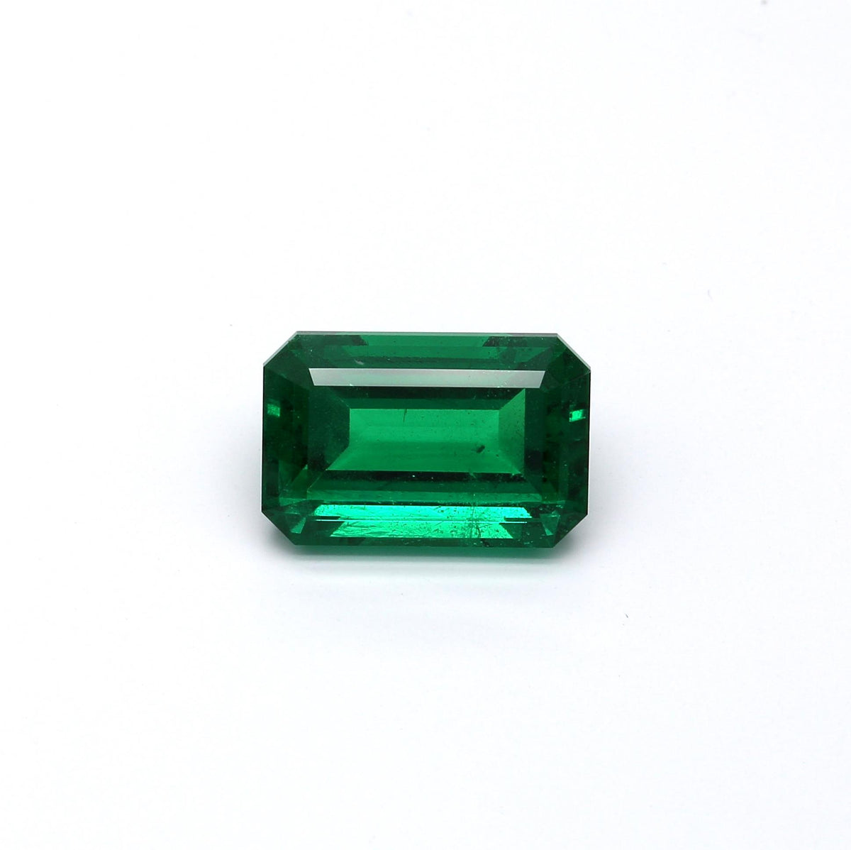4.39ct EM GRS