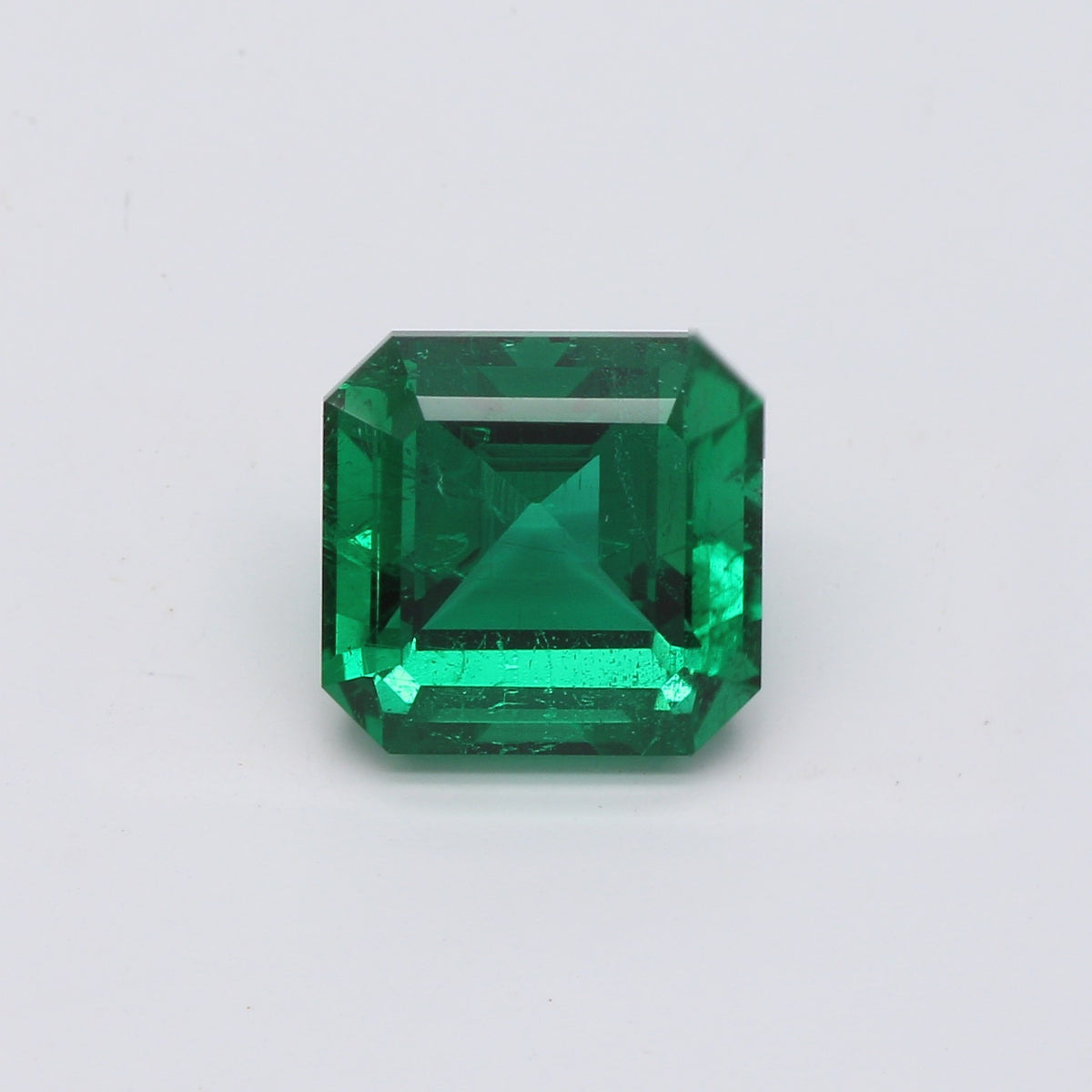 2.59ct EM GRS