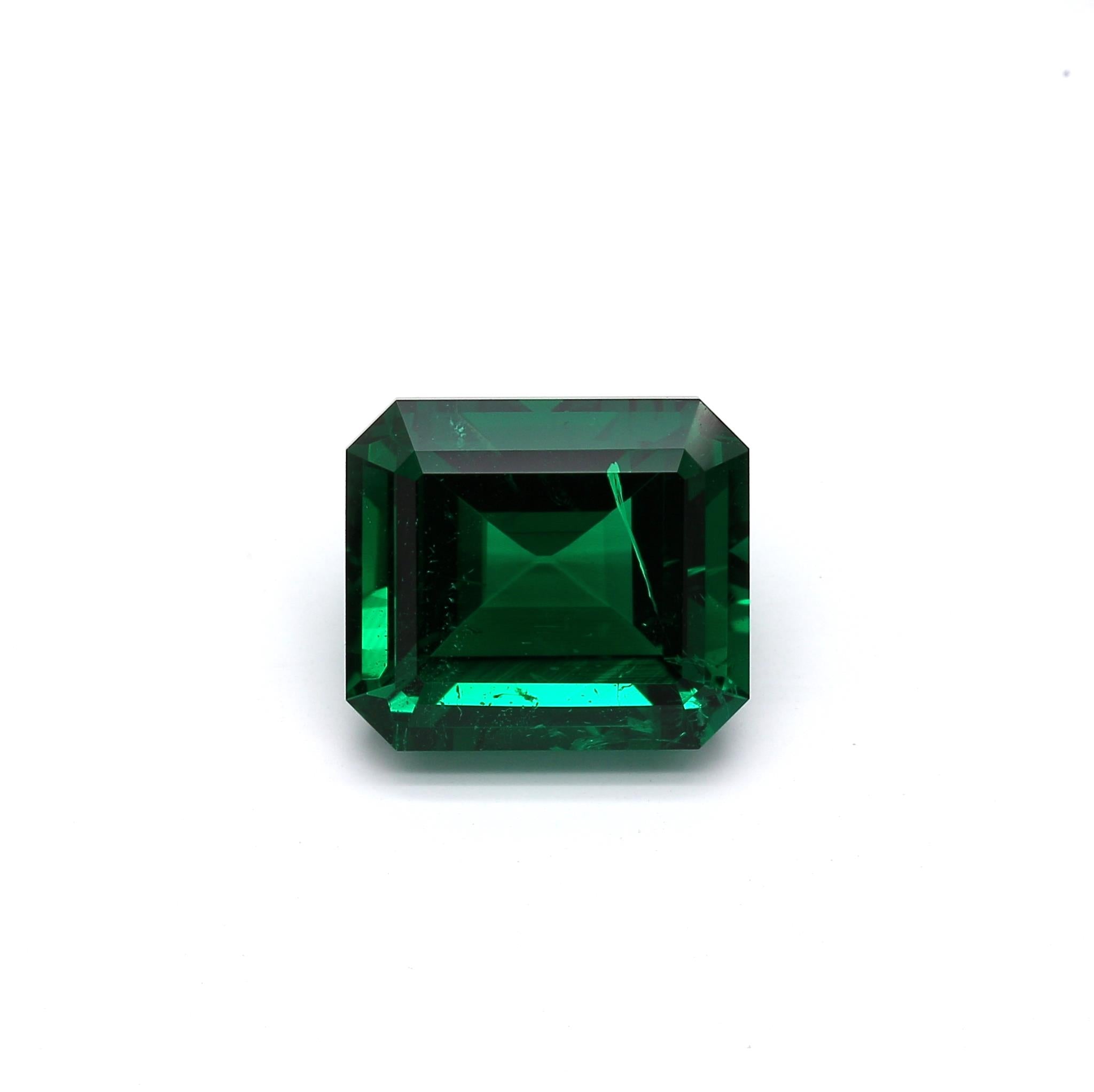 7.91ct EM AGL