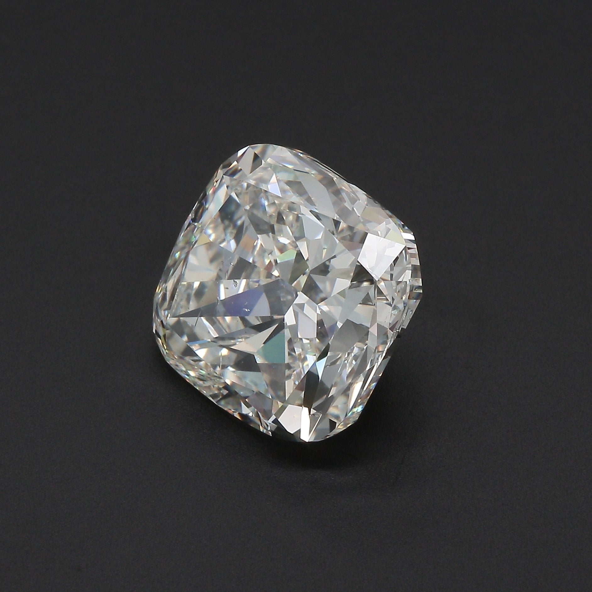 9.19ct CU J SI1 GIA
