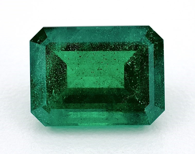 8.41ct EM GRS